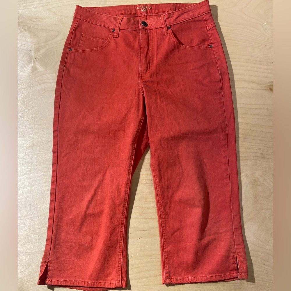 Lee Riders Red Capris 10 M (MY) - Picture 3 of 6